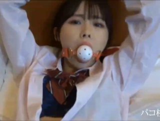 小马探花约极品高端外围小姐姐按头深喉跪地口交,扶着屁股直接开操,操的妹子呻吟连连